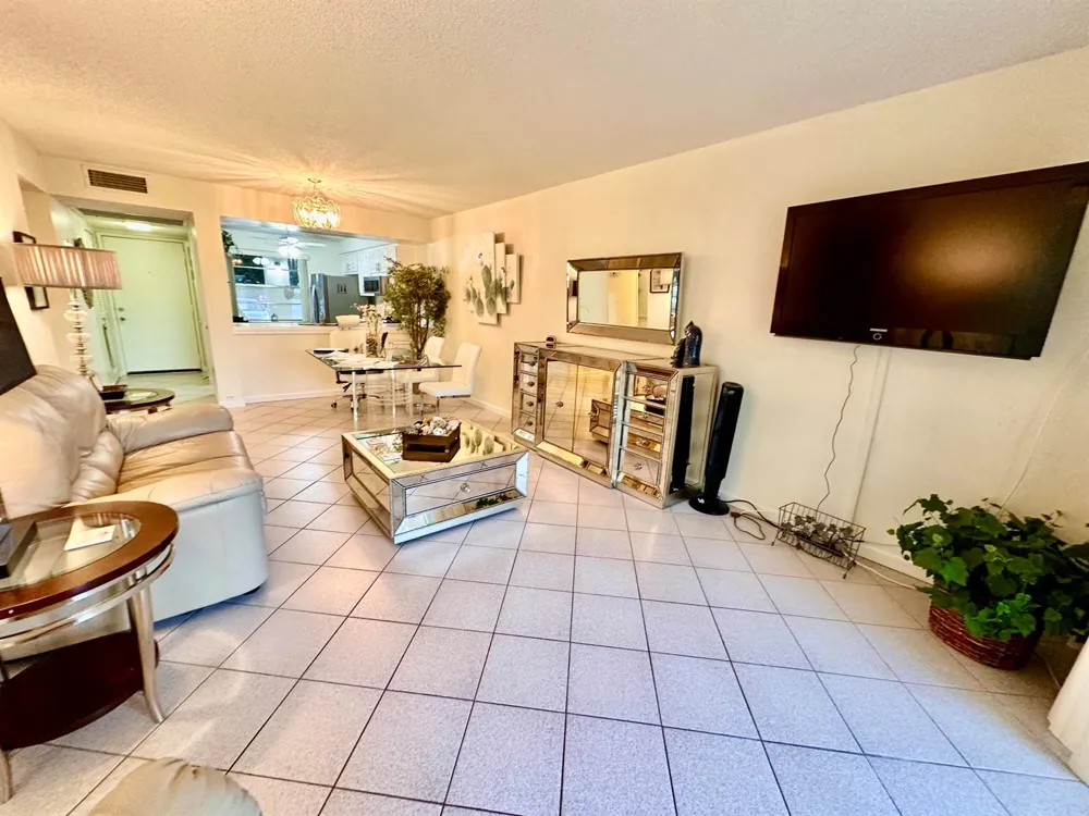 4502 Martinique Way #B1 Coconut Creek, FL 33066