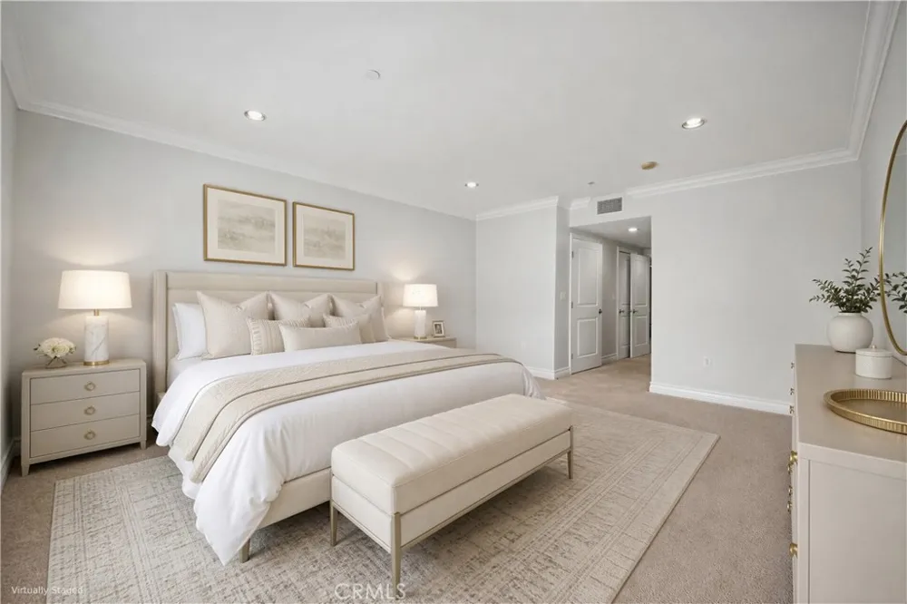1878 Greenfield Avenue #204 Los Angeles, CA 90025