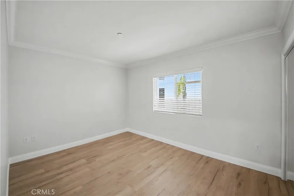 1878 Greenfield Avenue #204 Los Angeles, CA 90025