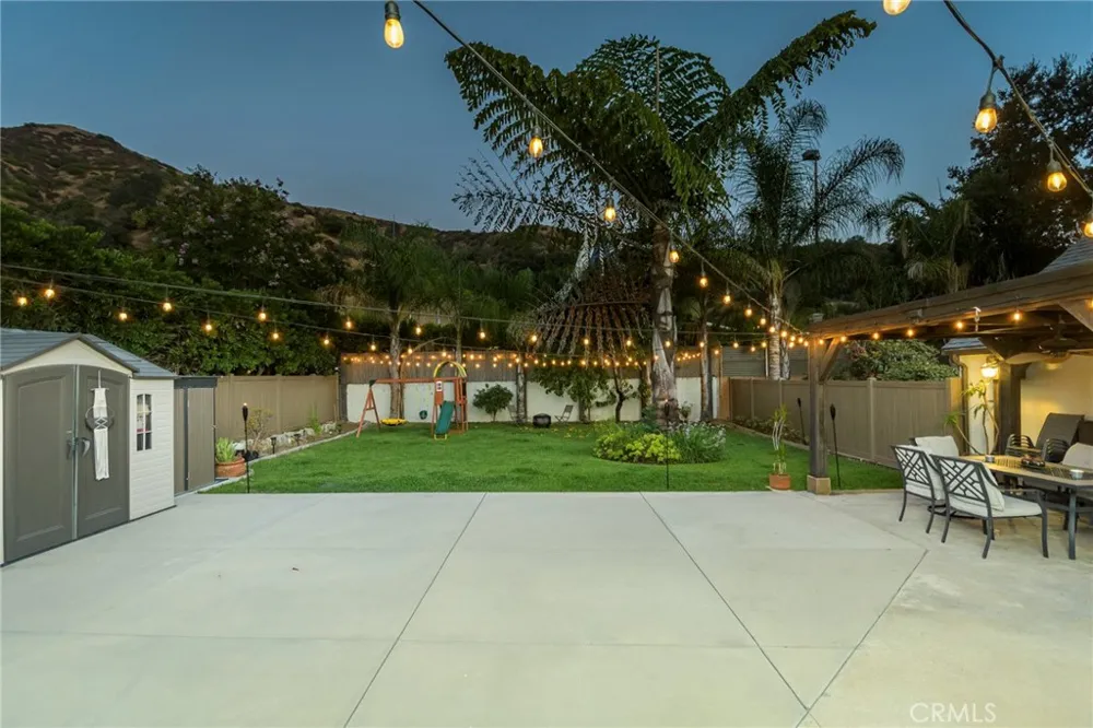 2142 E Chevy Chase Glendale, CA 91206