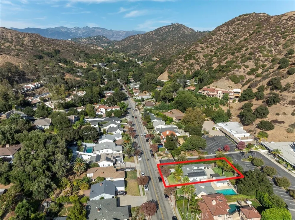 2142 E Chevy Chase Glendale, CA 91206