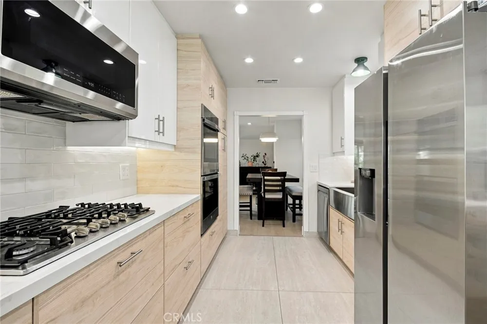 2142 E Chevy Chase Glendale, CA 91206