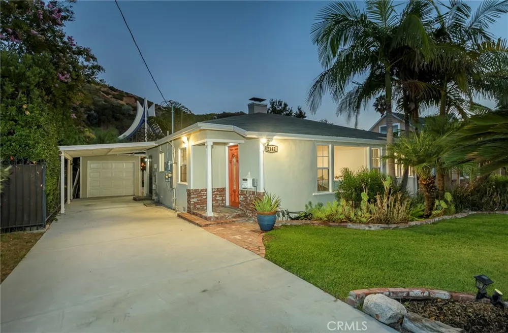 2142 E Chevy Chase Glendale, CA 91206