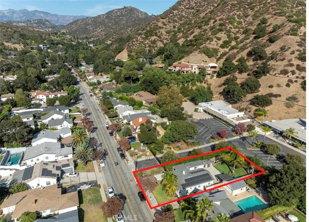 2142 E Chevy Chase Glendale, CA 91206