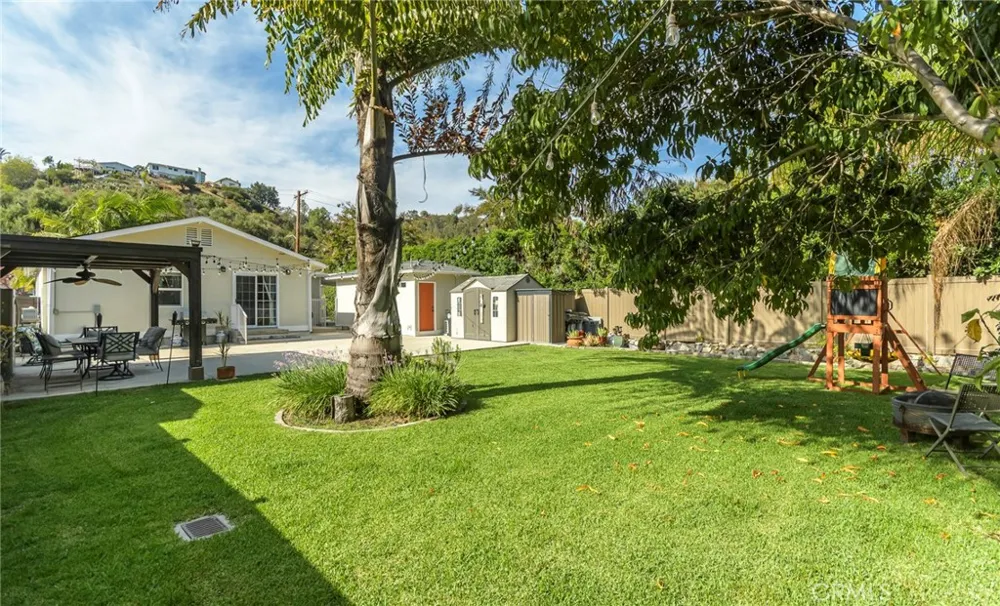 2142 E Chevy Chase Glendale, CA 91206