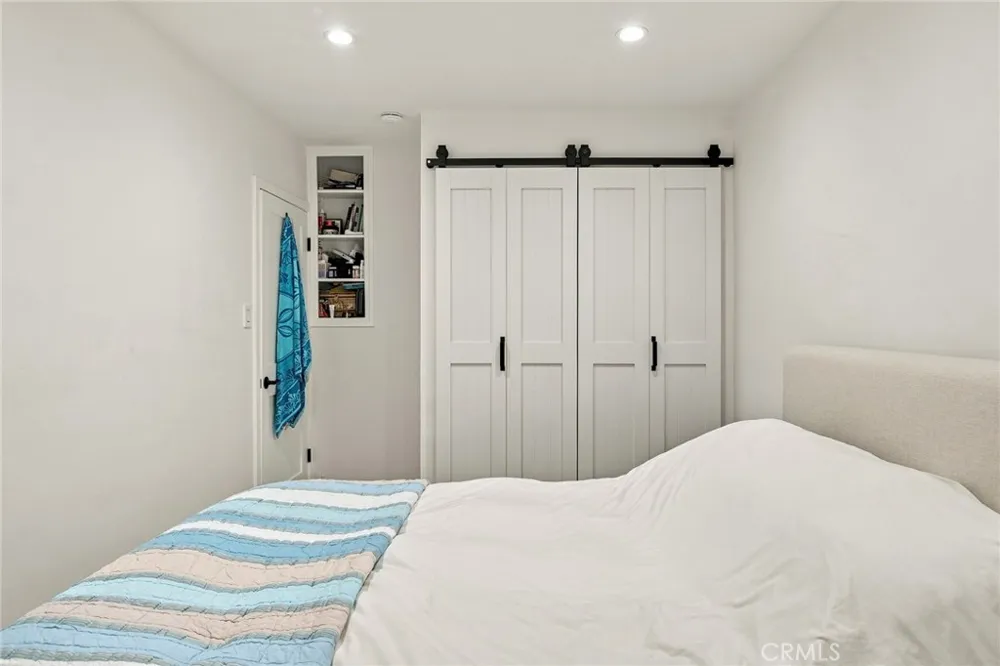 2142 E Chevy Chase Glendale, CA 91206