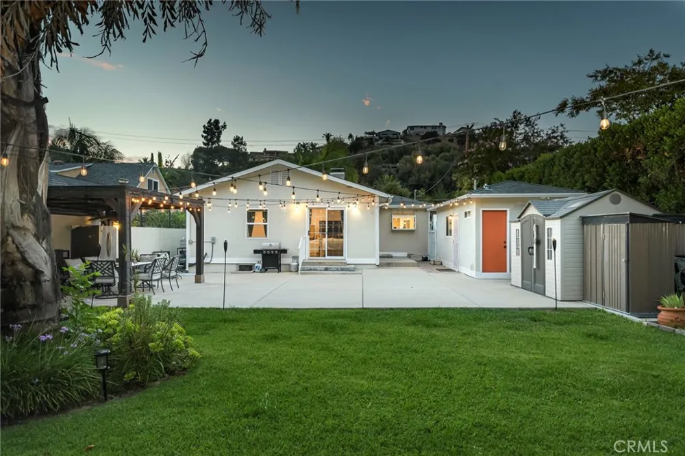 2142 E Chevy Chase Glendale, CA 91206