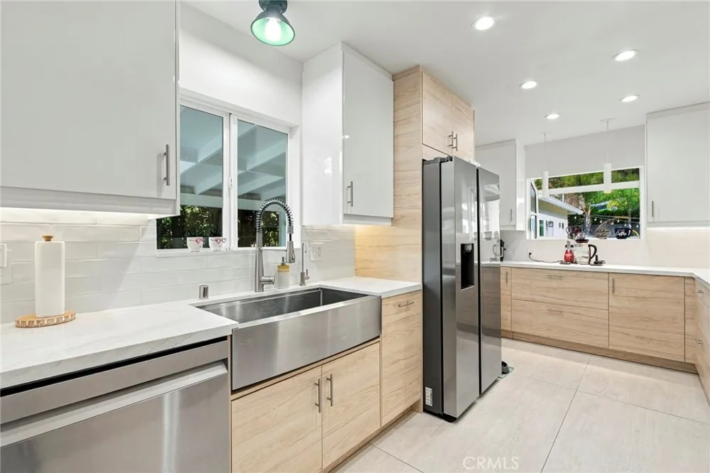 2142 E Chevy Chase Glendale, CA 91206