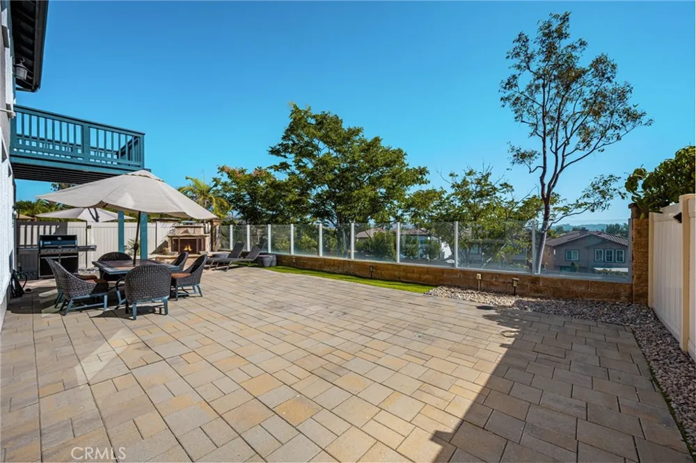 7262 E Skyline Orange, CA 92867
