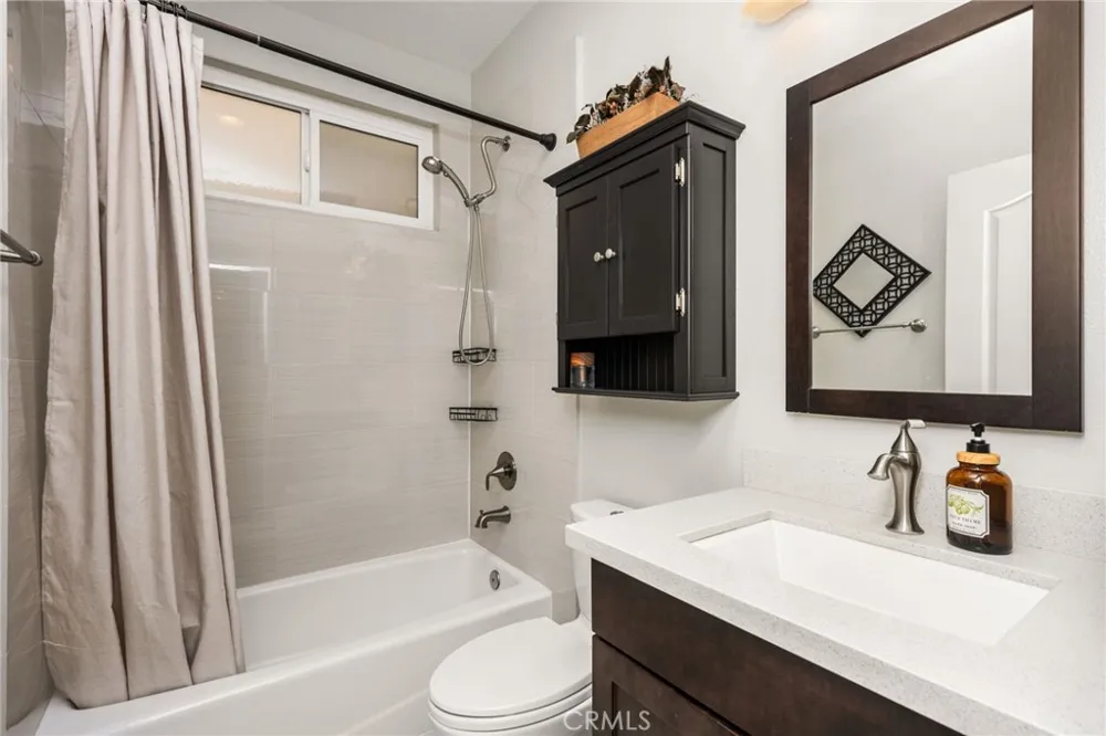 7262 E Skyline Orange, CA 92867