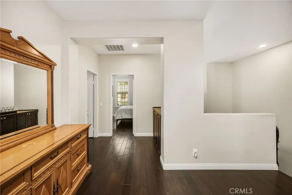 7262 E Skyline Orange, CA 92867