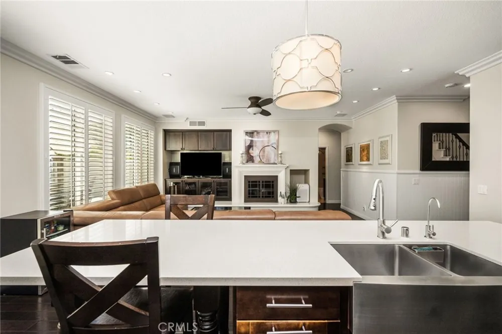 7262 E Skyline Orange, CA 92867