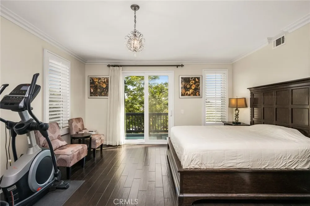 7262 E Skyline Orange, CA 92867