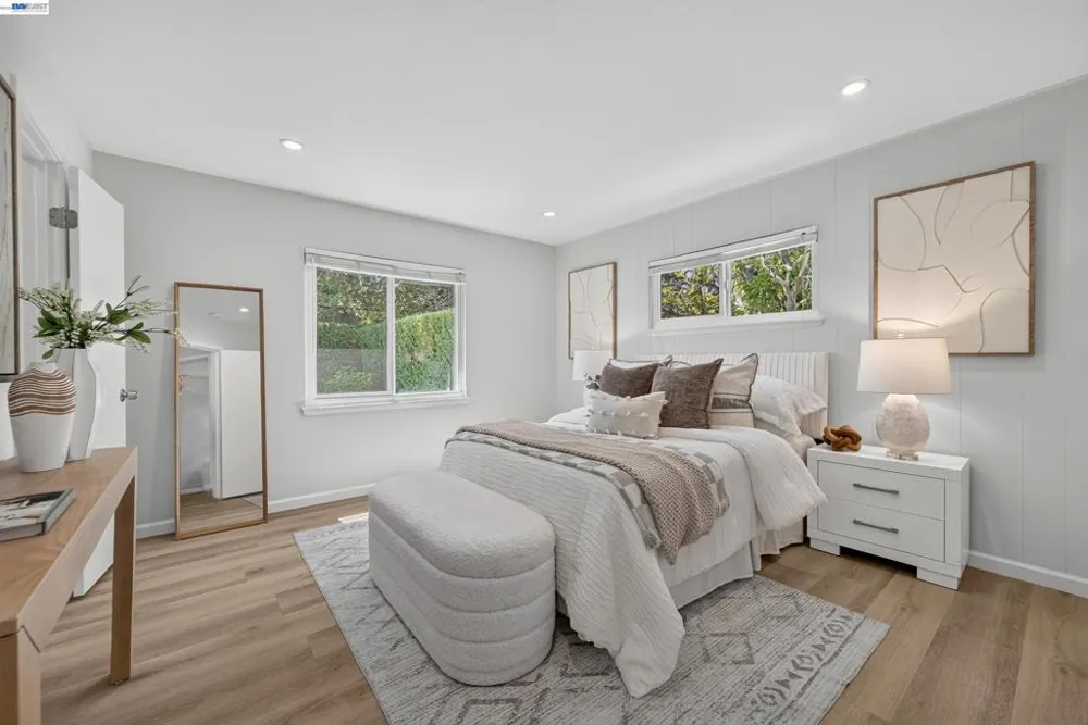 4186 Willmar Dr Palo Alto, CA 94306