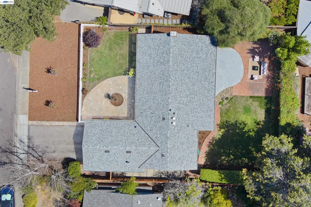 4186 Willmar Dr Palo Alto, CA 94306