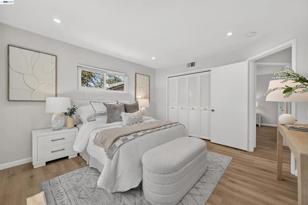 4186 Willmar Dr Palo Alto, CA 94306