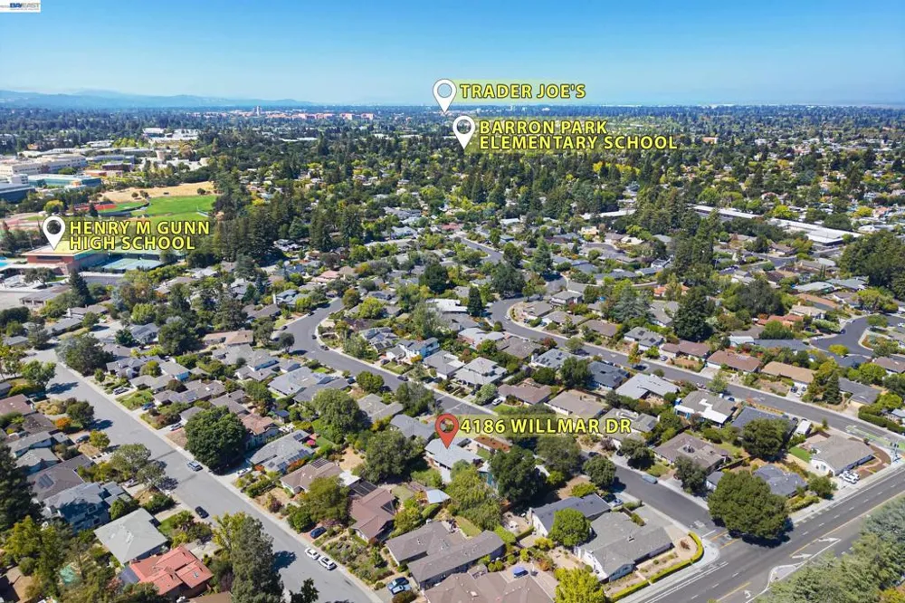 4186 Willmar Dr Palo Alto, CA 94306