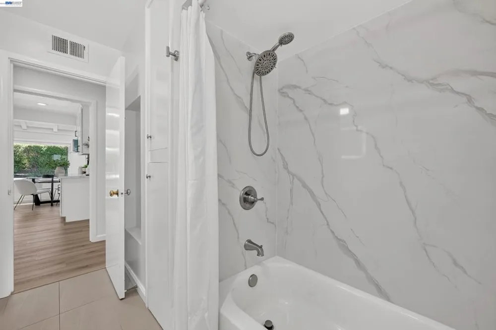 4186 Willmar Dr Palo Alto, CA 94306