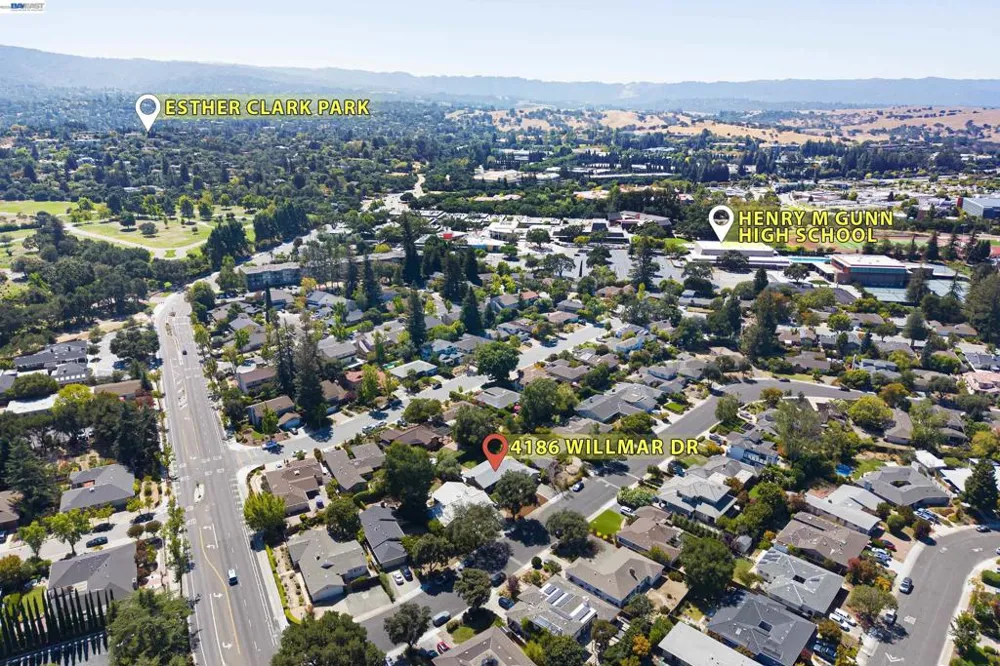 4186 Willmar Dr Palo Alto, CA 94306