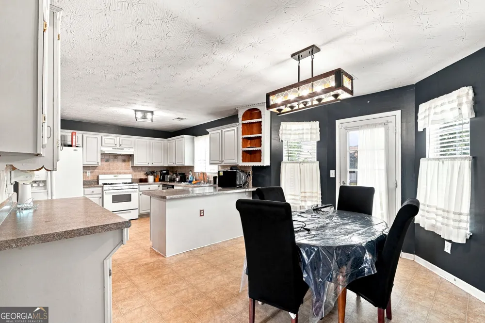 210 Spring Lake TER Covington, GA 30016