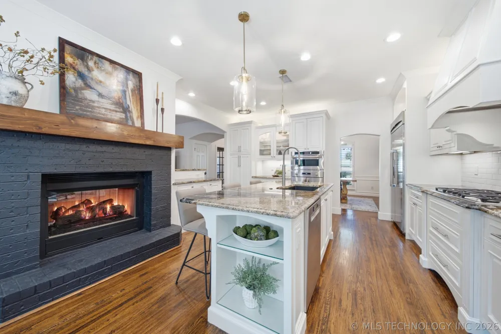 1383 28th Street Collinsville, OK 74021