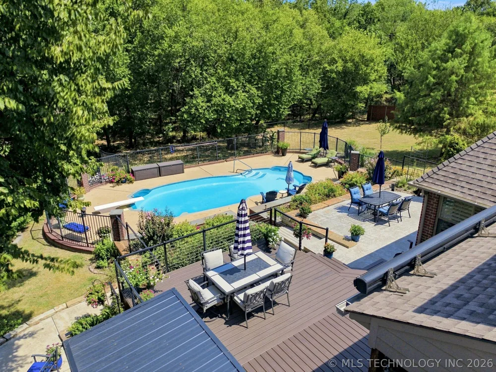 1383 28th Street Collinsville, OK 74021