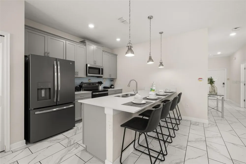 4825 MEMORIES LANE Kissimmee, FL 34746