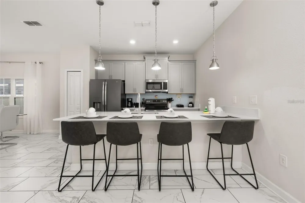 4825 MEMORIES LANE Kissimmee, FL 34746
