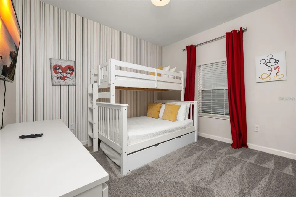 4825 MEMORIES LANE Kissimmee, FL 34746