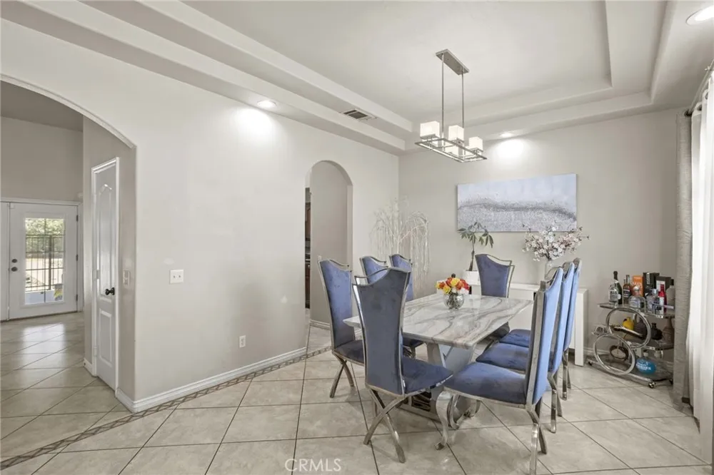 16805 Ponca Victorville, CA 92395