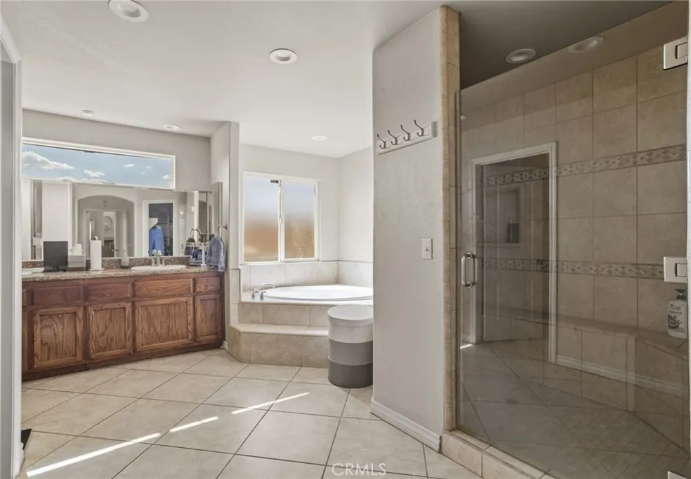 16805 Ponca Victorville, CA 92395