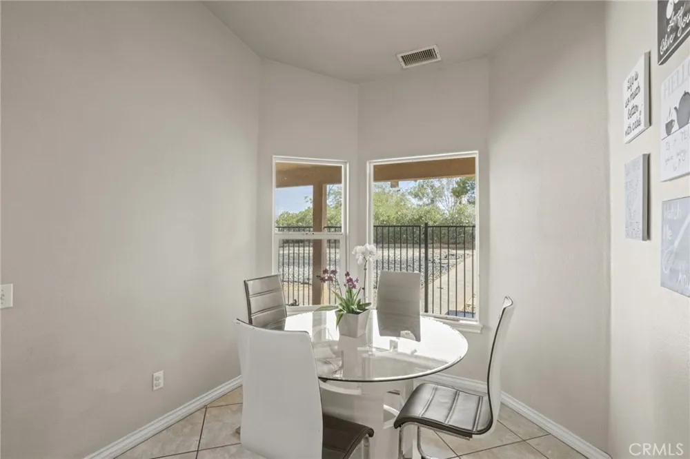 16805 Ponca Victorville, CA 92395