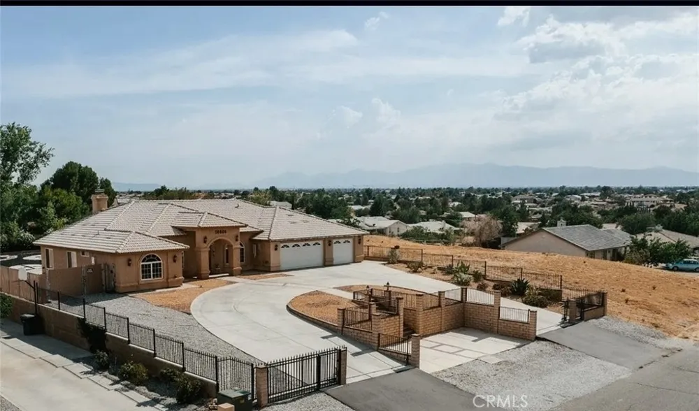 16805 Ponca Victorville, CA 92395