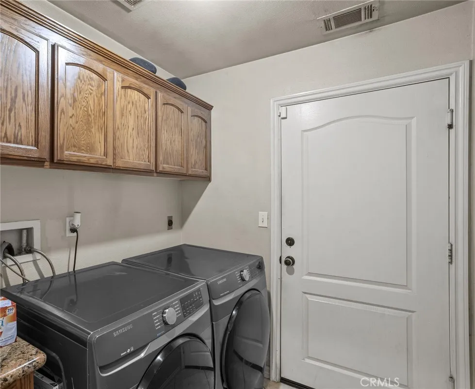 16805 Ponca Victorville, CA 92395