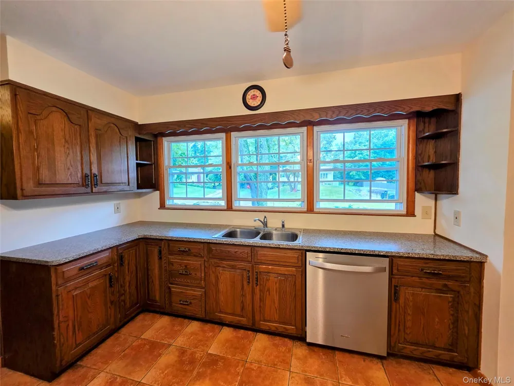 80 Colburn Drive Poughkeepsie, NY 12603