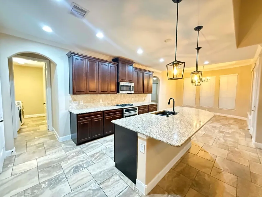 9515 Chaddington Court Tomball, TX 77375