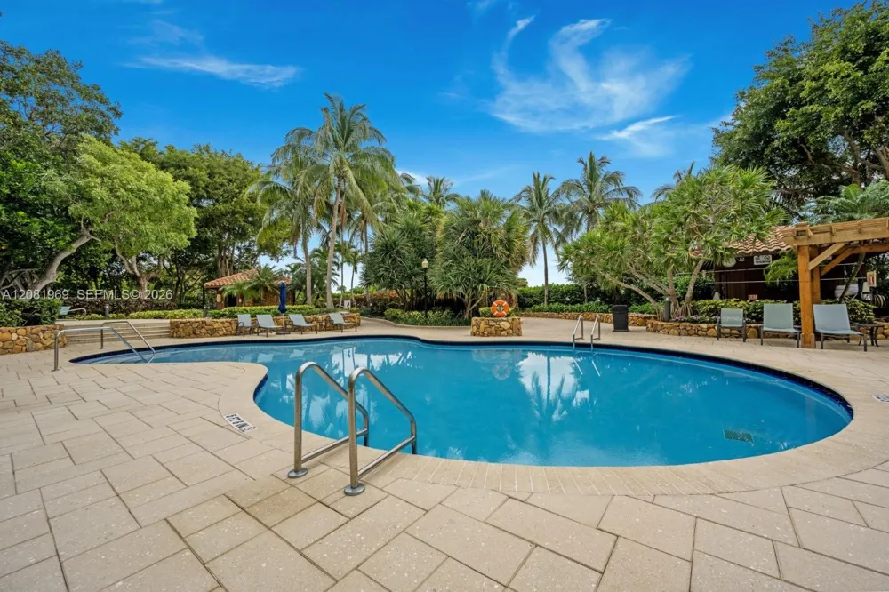 2000 Towerside Ter #408 Miami, FL 33138