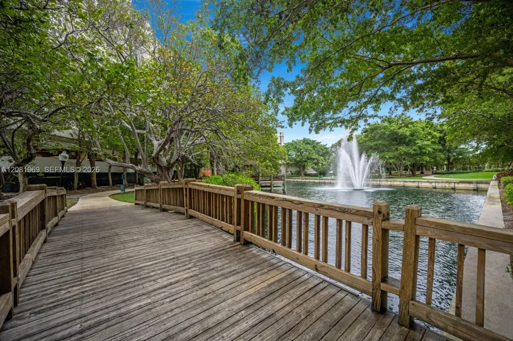 2000 Towerside Ter #408 Miami, FL 33138
