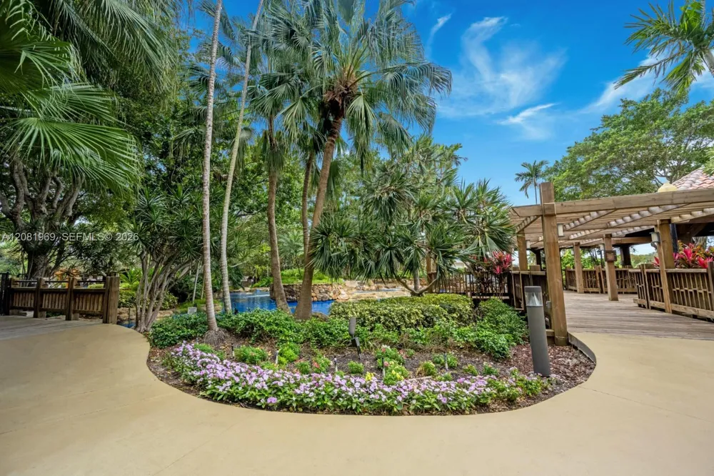 2000 Towerside Ter #408 Miami, FL 33138