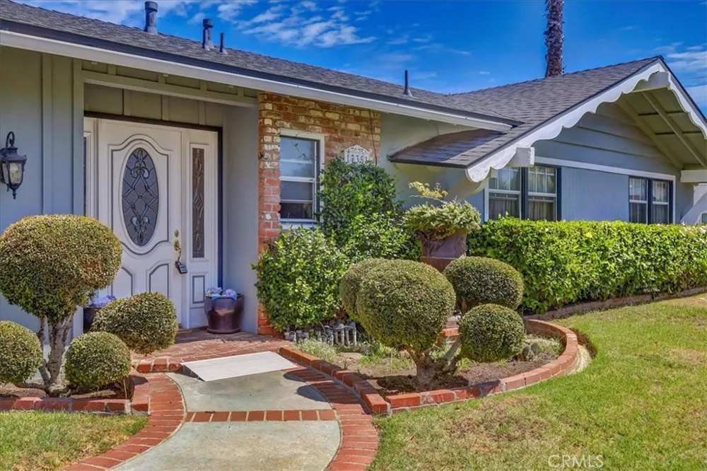 17351 Grovemont Street Santa Ana, CA 92705