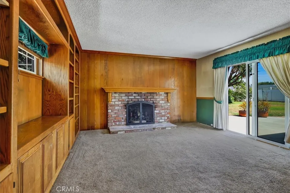 17351 Grovemont Street Santa Ana, CA 92705
