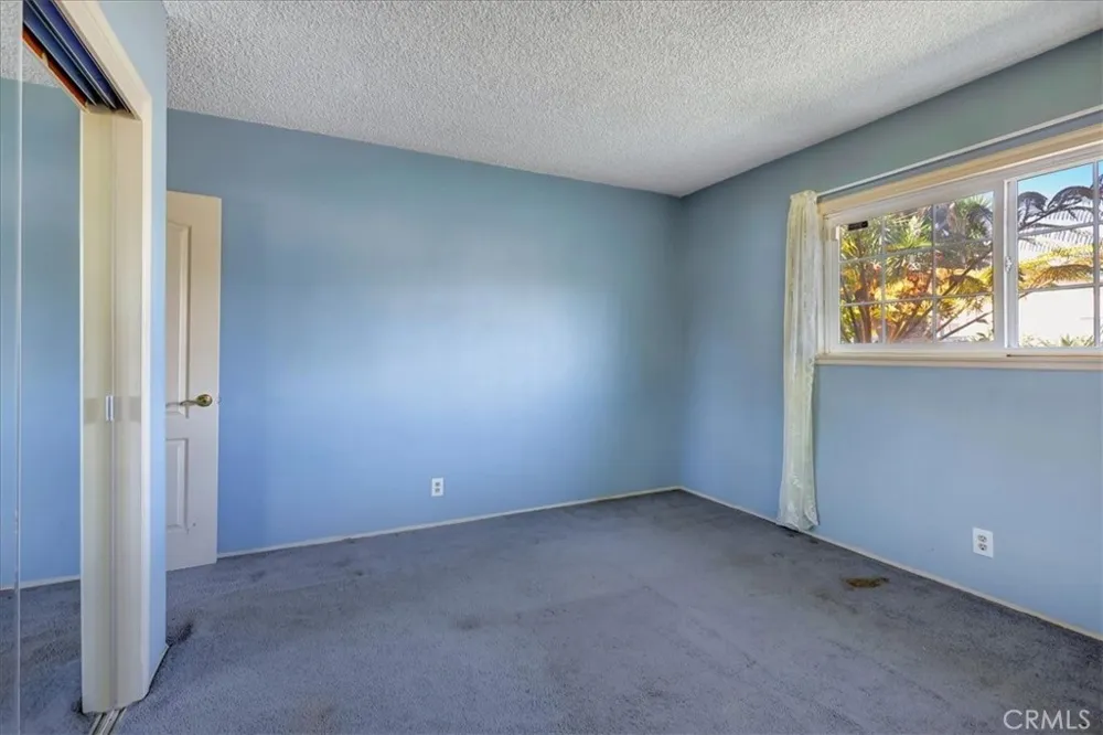 17351 Grovemont Street Santa Ana, CA 92705