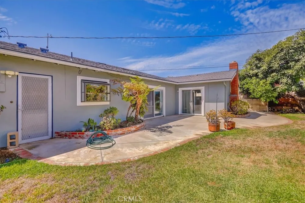 17351 Grovemont Street Santa Ana, CA 92705