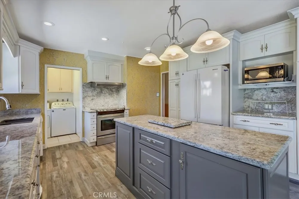 17351 Grovemont Street Santa Ana, CA 92705