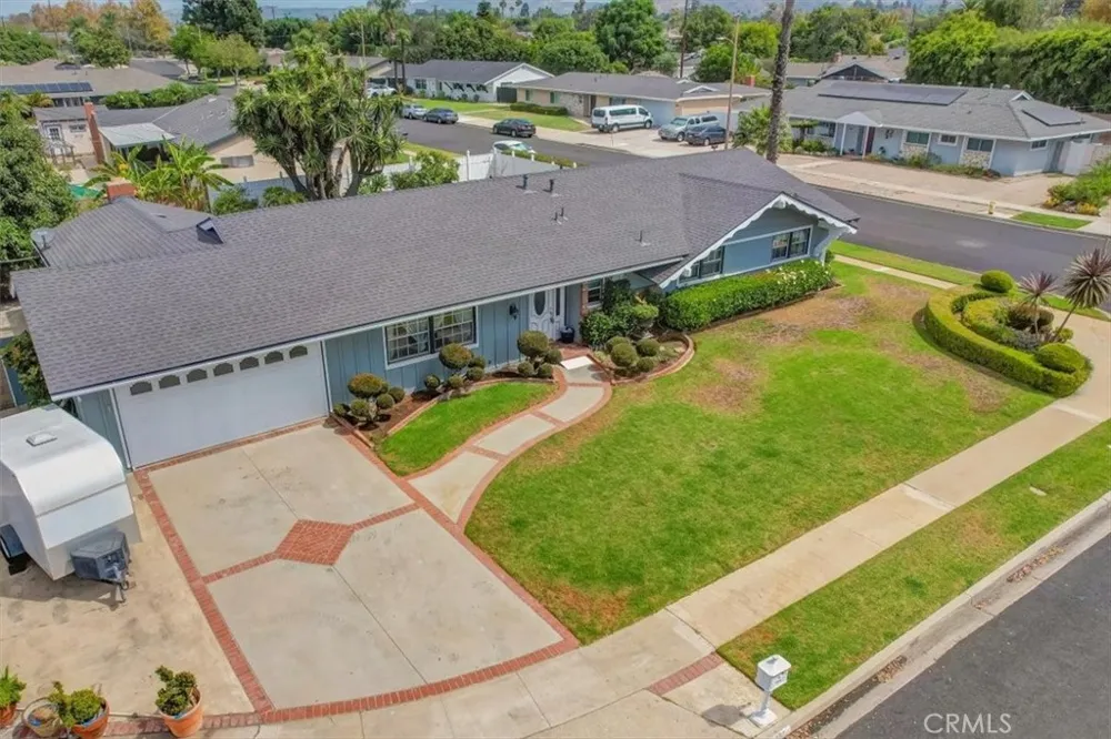 17351 Grovemont Street Santa Ana, CA 92705