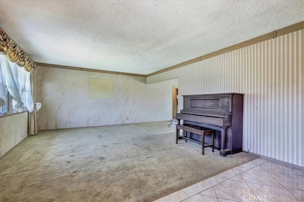 17351 Grovemont Street Santa Ana, CA 92705