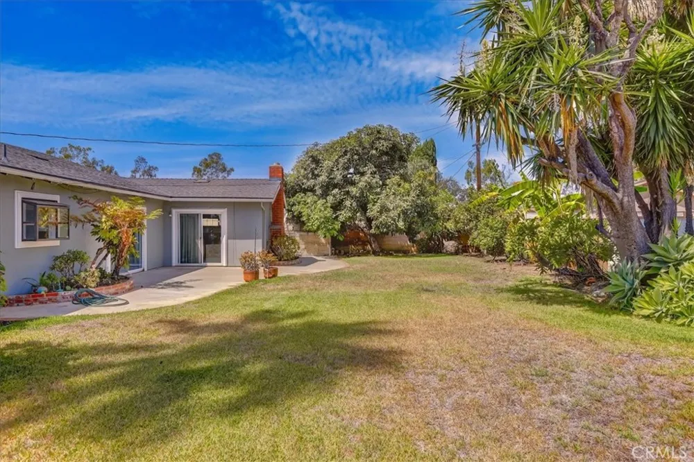 17351 Grovemont Street Santa Ana, CA 92705