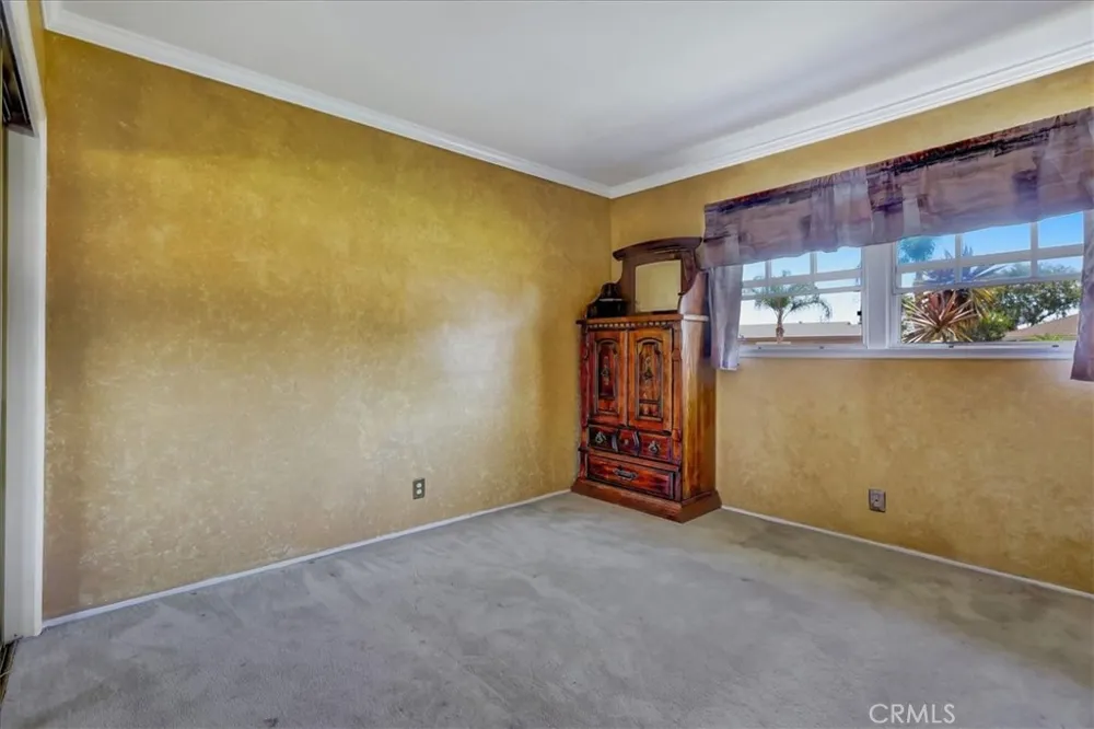 17351 Grovemont Street Santa Ana, CA 92705
