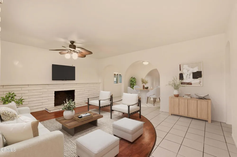 1379 Glen Avenue Pomona, CA 91768