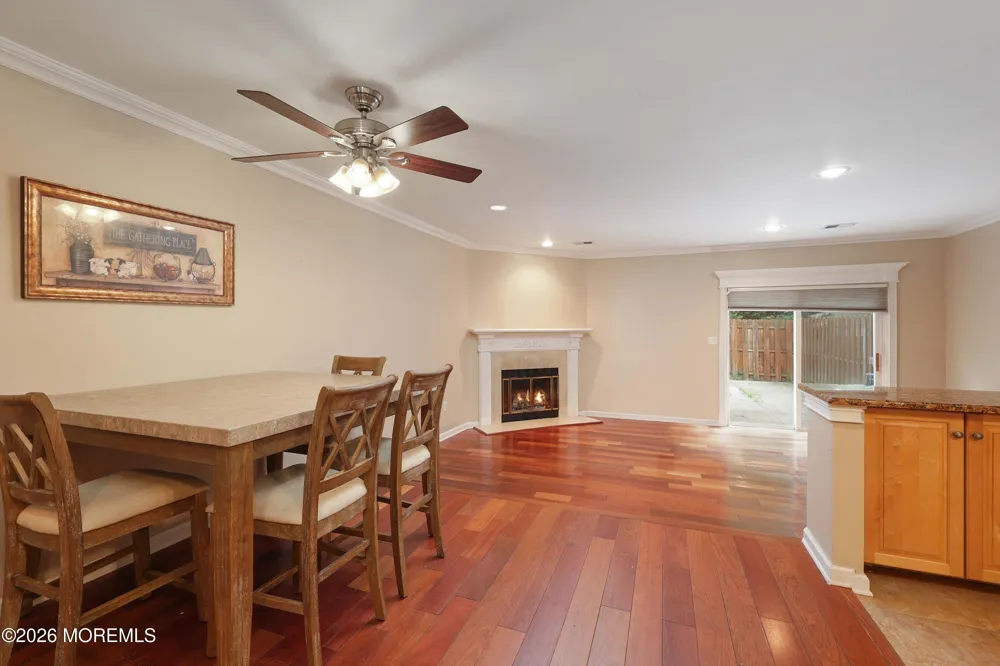 117 Lexington Circle Matawan, NJ 07747